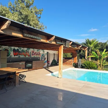 Avec Piscine, Jacuzzi Et Terrain De Petanque Entre Montpellier Et La Mediterranee * Boisseron