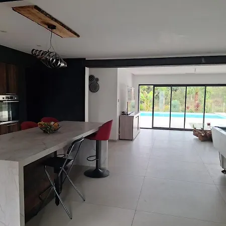 Avec Piscine, Jacuzzi Et Terrain De Petanque Entre Montpellier Et La Mediterranee Villa *
